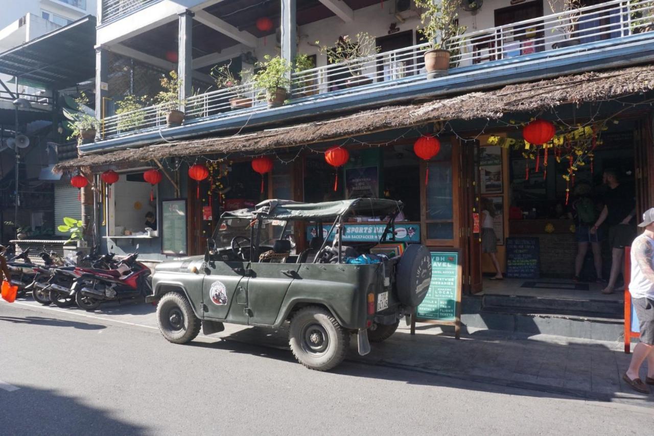 Vietnam Backpacker Hostels - Hue Buitenkant foto